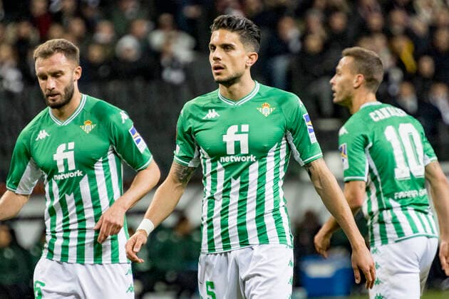 UEFA Europa League, Eintracht Frankfurt vs. Real Betis Sevilla, Frankfurt, Deutsche Bank Park, 17.3.2022 Marc Bartra (Real Betis Sevilla 5), Eintracht Frankfurt vs. Real Betis Sevilla, Frankfurt, Deutsche Bank Park, 17.3.2022 Copyright: xBEAUTIFULxSPORTS Gawlikx