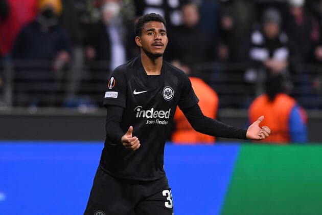 Fußball Europa League Achtelfinale Eintracht Frankfurt - Betis Sevilla am 17.03.2022 im Deutsche Bank Park in Frankfurt Ansgar Knauff ( Frankfurt ) enttäuscht