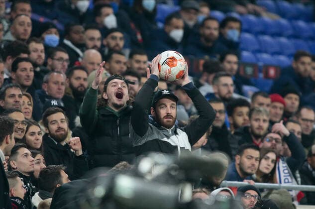 Lyon supporters during the UEFA Europa League, Round of 16, 2nd leg football match between Olympique Lyonnais (Lyon) and FC Porto on March 17, 2022 at Groupama stadium in Decines-Charpieu near Lyon, France  Copyright: xNderimxKacelix xipa-agency.netx xx 0