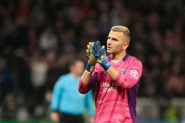 March 17, 2022, Lyon, France: Anthony Lopes of Olympique Lyonnais during the UEFA Europa League, Round of 16, 2nd leg football match between Olympique Lyonnais (Lyon) and FC Porto on March 17, 2022 at Groupama stadium in Decines-Charpieu near Lyon, France. football Europa League match - Olympique Lyonnais vs FC Porto, Lyon, France  - ZUMAl164 20220317_zsa_l164_160 Copyright: xNderimxKacelix