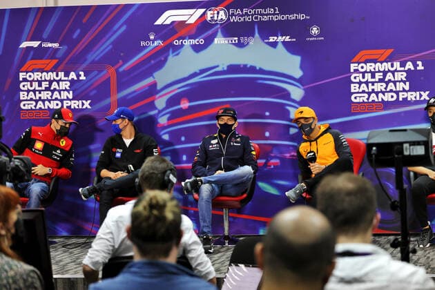 LECLERC Charles (mco), Scuderia Ferrari F1-75, portrait SCHUMACHER Mick (ger), Haas F1 Team VF-22 Ferrari, portrait VERSTAPPEN Max (ned), Red Bull Racing RB18, portrait NORRIS Lando (gbr), McLaren F1 Team MCL36, portrait press conference, PK, Pressekonferenz during the Formula 1 Gulf Air Bahrain Grand Prix 2022, 1st round of the 2022 FIA Formula One World Championship, WM, Weltmeisterschaft on the Bahrain International Circuit, from March 18 to 20, 2022 in Sakhir, Bahrain - F1 - BAHRAIN GRAND PRIX 2022 DPPI Panoramic 016A3832