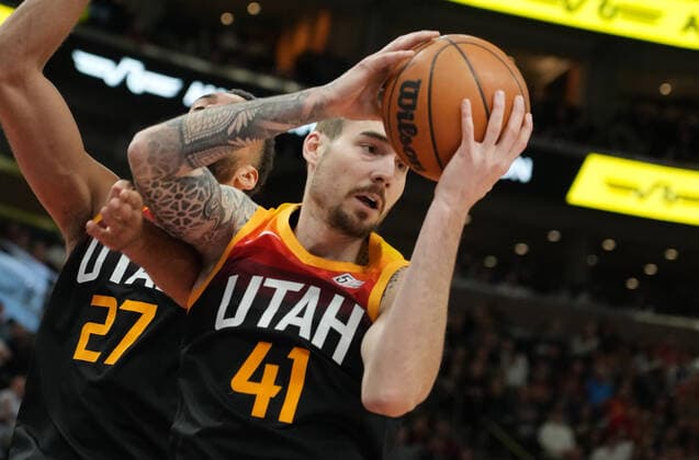 Sport Bilder des Tages Utah Jazz forward Juancho Hernangomez grabs a rebound during an NBA, Basketball Herren, USA game between Utah Jazz and Los Angeles Clippers, at the Vivint Smart Home Arena in Salt Lake City, Utah, USA, 18 March 2022. Utah Jazz at Los Angeles Clippers !ACHTUNG: NUR REDAKTIONELLE NUTZUNG!  Copyright: xGEORGExFREYx AME4404 20220319-3d9d5181c155094d5f5d30194d4e99453be0feeb