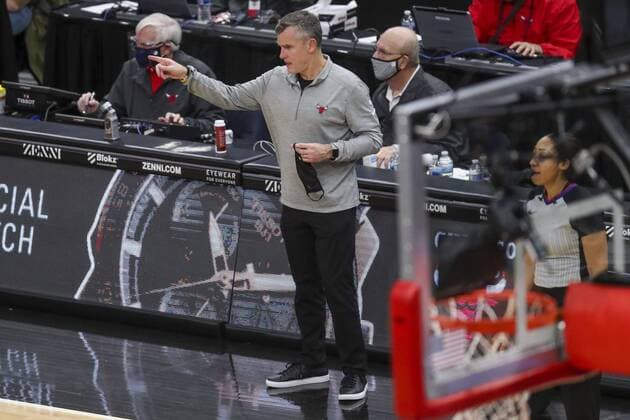 March 19, 2022, USA: In a file image, Chicago Bulls head coach Billy Donovan directs his team at the United Center in Chicago. Donovan s Bulls were trounced by the Western Conference leading Phoenix Suns, 129-102, in Phoenix, Arizona, on Friday, March 18, 2022. USA - ZUMAm67_ 20220319_zaf_m67_001 Copyright: xArmandoxL.xSanchezx