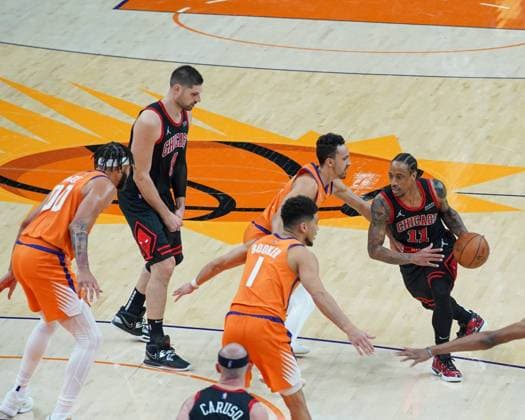 Phoenix, Arizona, March 18th 2022: Demar Derozan ( 11 Chicago Bulls) in action during the National Basketball Association game between the Chicago Bulls and the Phoenix Suns at Footprint Center in Phoenix, Arizona. Edwin Rodriguez SPP Chicago Bulls v Phoenix Suns - NBA, Basketball Herren, USA - Footprint Center 
