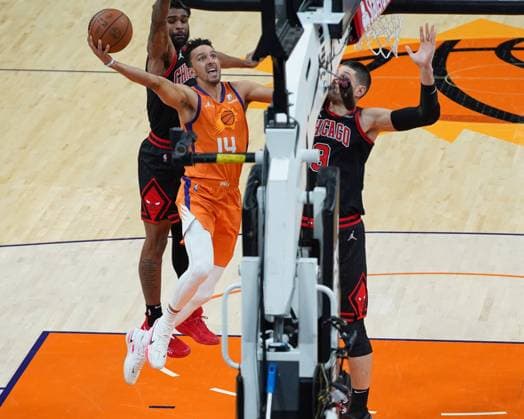 Phoenix, Arizona, March 18th 2022: Landry Shamet ( 14 Phoenix Suns)& xA