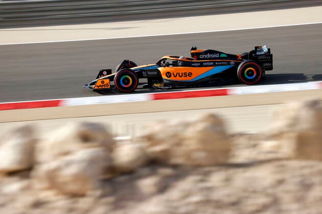 3 Daniel Ricciardo (AUS, McLaren F1 Team), F1 Grand Prix of Bahrain at Bahrain International Circuit on March 19, 2022 in Sakhir, Bahrain. (Photo by HOCH ZWEI) Sakhir Bahrain
