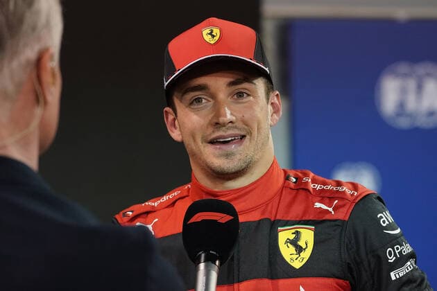 19.03.2022, Bahrain International Circuit, Sakhir, Formula 1 Gulf Air Bahrain Grand Prix 2022 ,im Bild Poleposition für Charles Leclerc (MCO), Scuderia Ferrari (Foto EU-Images) Sakhir Bahrain International Circuit Bahrain