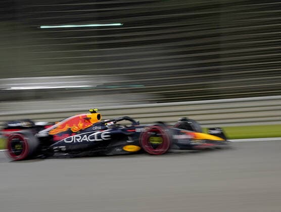 19.03.2022, Bahrain International Circuit, Sakhir, Formula 1 Gulf Air Bahrain Grand Prix 2022 ,im Bild Sergio Perez (MEX), Oracle Red Bull Racing (Foto EU-Images) Sakhir Bahrain International Circuit Bahrain