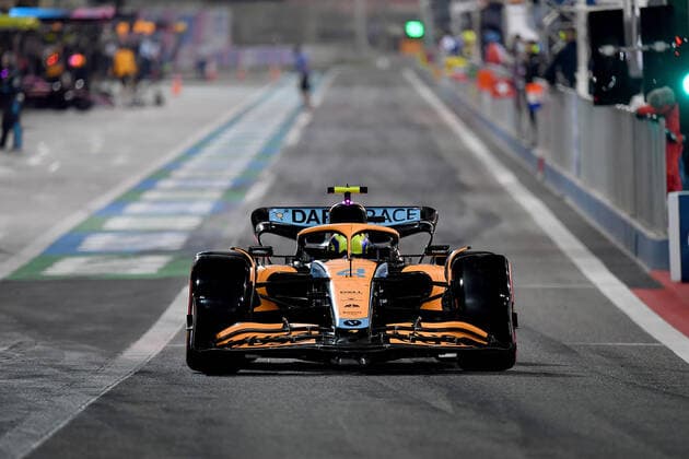 19.03.2022, Bahrain International Circuit, Sakhir, Formel 1 in Bahrain 2022 , im Bild Lando Norris (GBR), McLaren F1 Team (Foto EU-Images) Sakhir Bahrain International Circuit Bahrain
