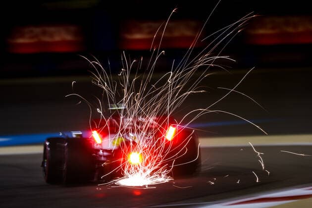 Sport Themen der Woche KW11 Sport Bilder des Tages HAMILTON Lewis (gbr), Mercedes AMG F1 Team W13, action during the Formula 1 Gulf Air Bahrain Grand Prix 2022, 1st round of the 2022 FIA Formula One World Championship, WM, Weltmeisterschaft on the Bahrain International Circuit, from March 18 to 20, 2022 in Sakhir, Bahrain - F1 - BAHRAIN GRAND PRIX 2022 DPPI Panoramic  20220319_G00D8570