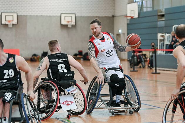 1. Rollstuhl Basketball-Bundesliga, RBC Koeln99ers vs. Rhine River Rhinos, 19.03.2022 Joe Bestwick (RBC Koeln99ers 8), 1. Rollstuhl Basketball-Bundesliga, RBC Koeln99ers vs. Rhine River Rhinos am 19.03.2022 in Sporthalle Bergischer Ring, in Koeln (Nordrhein-Westfalen) Copyright: xBEAUTIFULxSPORTS Mueller-Laschetx