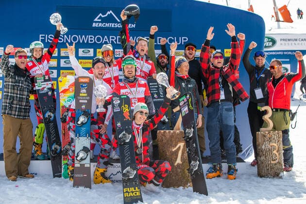 SNOWBOARDING - FIS WC Berchtesgaden BERCHTESGADEN,GERMANY,20.MAR.22 - SNOWBOARDING - FIS World Cup, mixed team event, ladies, men. Image shows Sabine Schoeffmann (AUT), Benjamin Karl (AUT), Julia Dujmovits (AUT), Arvid Auner (AUT), Alexander Payer (AUT), Daniela Ulbing (AUT) and staff. GEPAxpictures xGintarexKarpaviciute