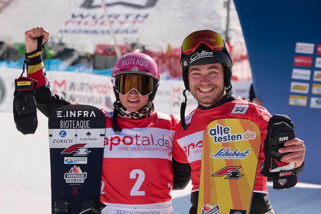 Berchtesgaden, Deutschland 20. März 2022: FIS Snowboard Weltcup Finale - 2021 2022 - Parallel Slalom - Berchtesgaden - 20.03.2022 v.li. Ramona Hofmeister (GER) und Stefan Baumeister (GER) Bischofswiesen Götschen Bayern Copyright: xFotostandx xWassmuthx