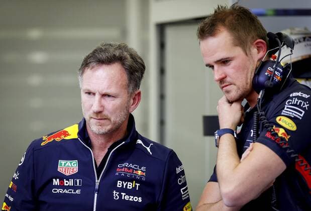 BAHRAIN - Christian Horner (L) of Red Bull Racing after the Bahrain F1 Grand Prix at the Bahrain International Circuit on March 20, 2022 in Bahrain, Bahrain. ANP ROBIN VAN LONKHUIJSEN Bahrain,BAHREIN xVIxANPx xxANPxIVx