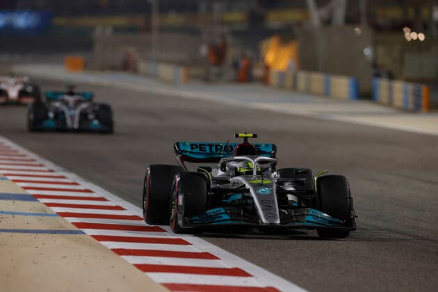 44 Lewis Hamilton (GBR, Mercedes-AMG Petronas F1 Team), F1 Grand Prix of Bahrain at Bahrain International Circuit on March 20, 2022 in Sakhir, Bahrain. (Photo by HOCH ZWEI) Sakhir Bahrain