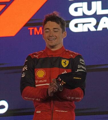 Formel 1 in Bahrain 2022 20.03.2022, Bahrain International Circuit, Sakhir, Formel 1 in Bahrain 2022 , im Bild Sieger Charles Leclerc (MCO), Scuderia Ferrari, 2.Platz für Carlos Sainz Jr. (ESP), Scuderia Ferrari, 3.Platz für Lewis Hamilton (GBR), Mercedes-AMG Petronas Formula One Team