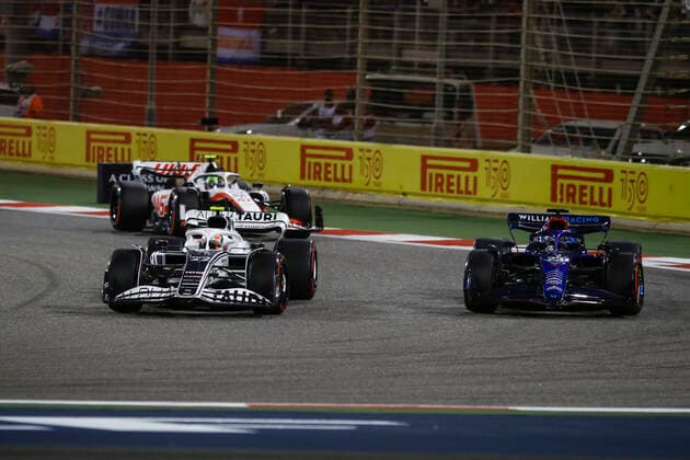 22 Yuki Tsunoda (JPN, Scuderia AlphaTauri), 23 Alexander Albon (THA, Williams Racing), F1 Grand Prix of Bahrain at Bahrain International Circuit on March 20, 2022 in Sakhir, Bahrain. (Photo by HOCH ZWEI) Sakhir Bahrain