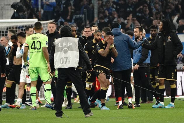 Deception - Mario Lemina (OGC Nice) FOOTBALL : Olympique de Marseille vs OGC Nice - Ligue 1 Uber Eats - Marseille - 20 03 2021 NorbertScanella Panoramic 