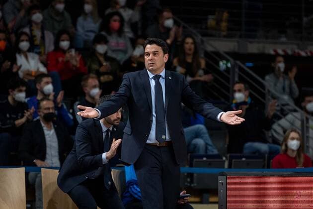 Basketball Berlin 22.03.2022 Saison 2021 2022 Euroleague Regular Season Alba Berlin - FC Barcelona, Barca Israel Gonzalez (Alba Berlin, Trainer)