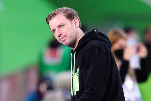 Trainer Florian Kohfeldt (VfL Wolfsburg) - 1 Fussball Bundesliga Saison 2021-2022 Punktspiel VfL Wolfsburg vs. Bayer Leverkusen in der Volkswagen Arena in Wolfsburg - Fussball,Deutschland,Mann,Männer,20.03.2022