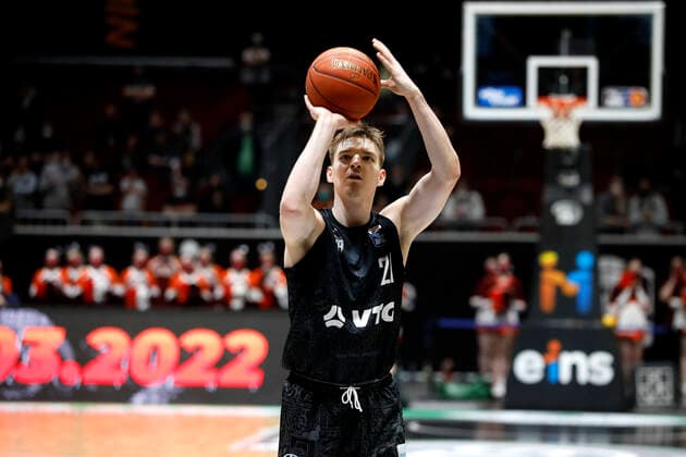 24.03.2022, easyCredit Basketball Bundesliga, BBL, Saison 2021 2022, Herren, Chemnitz Niners - Hamburg Towers Justus Hollatz, Hamburg Towers beim Freiwurf Chemnitz Messe Chemnitz Sachsen Germany