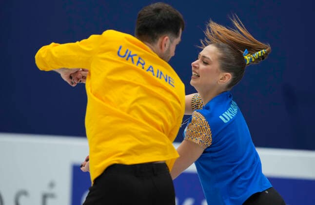 Sport Themen der Woche KW12 March 25, 2022: Oleksandra Nazarova and Maksym Nikitin from Ukraine during Pairs Ice Dance, World Figure skating, Eiskunstlauf Championship at Sud de France Arena, Montpellier, France. CSM. Montpellier France - ZUMAc04_ 20220325_zaf_c04_161 Copyright: xKimxPricex