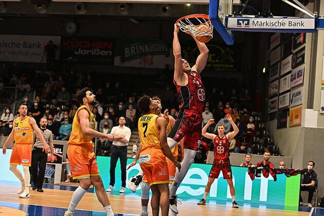 Phoenix Hagen vs Bayer Giants Leverkusen, Basketball, 2. Bundesliga ProA, 2021 2022 Saison, 31. Spieltag, 25.03.2022 Hagen