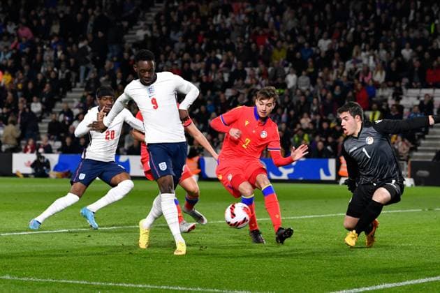England v Andorra U21, U 21 UEFA EUROPEAN CHAMPIONSHIPS 25 03 2022. 2023 Qualifier Goal 1-0 - Folarin Balogun of England scores the opening goal during the 2023 U21 UEFA EUROPEAN CHAMPIONSHIPS QUALIFICATION match between England and Andorra at the Vitality Stadium, Bournemouth, England on 25 March 2022. Bournemouth Vitality Stadium Dorset England Editorial use only , Copyright: xGrahamxHuntx PSI-14935-0025