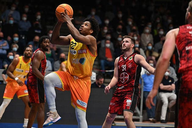Phoenix Hagen vs Bayer Giants Leverkusen, Basketball, 2. Bundesliga ProA, 2021 2022 Saison, 31. Spieltag, 25.03.2022 Hagen