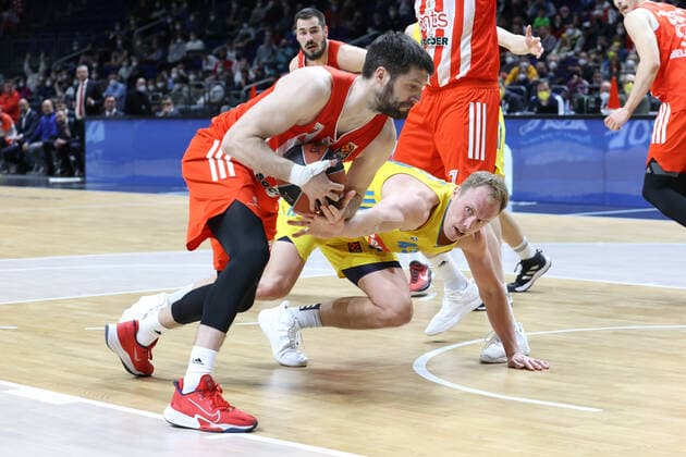 DEU, EuroLeague, ALBA vs. Belgrad, 25.03.2022, Mercedes-Benz-Arena, Berlin, DEU, EuroLeague, ALBA vs. Belgrad, im Bild Luke Sikma (ALBA Berlin 43), b43 Foto: Juergen Engler nordphoto GmbH