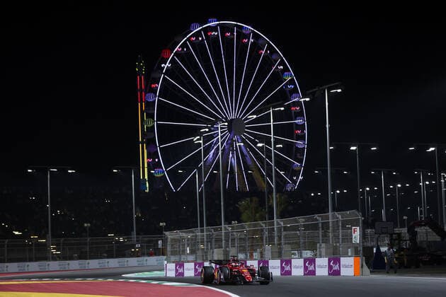 16 LECLERC Charles (mco), Scuderia Ferrari F1-75, action during the Formula 1 STC Saudi Arabian Grand Prix 2022, 2nd round of the 2022 FIA Formula One World Championship, WM, Weltmeisterschaft on the Jeddah Corniche Circuit, from March 25 to 27, 2022 in Jeddah, Saudi Arabia - F1 - SAUDI ARABIAN GRAND PRIX 2022 DPPI Panoramic  00122006_AV6_7384.JPG_