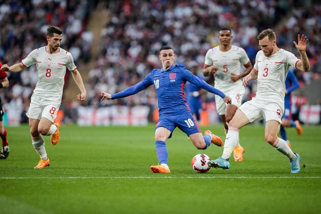 LONDON, ENGLAND - MARCH 26: during the International Friendly, Länderspiel, Nationalmannschaft match between England and Switzerland at Wembley Stadium on March 26, 2022 in London, United Kingdom. Phil Foden of England against Silvan Widmer of Switzerland and Remo Freuler of Switzerland London Wembley Stadium England United Kingdom Copyright: xJustPictures.chx xRichardxCallisx