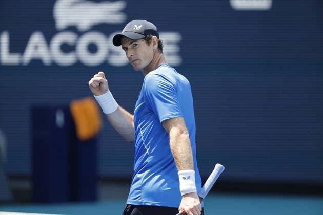 March 26, 2022, Miami Gardens, Florida, United States Of America: MIAMI GARDENS, FLORIDA - MARCH 26: Daniil Medvedev of Russia defeats Andy Murray of Great Britain during day 6 of the Miami Open at Hard Rock Stadium on March 26, 2022 in Miami Gardens, Florida. ...People: Miami Gardens United States Of America - ZUMAs214 20220326_zda_s214_019 Copyright: xSMGx