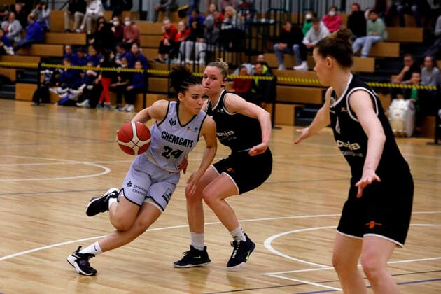 26.03.2022, 2. Toyota Damen Basketball Bundesliga Nord, DBBL, Saison 2021 2022, Damen, Playoffs, Viertelfinale, Chemcats Chemnitz - Falcons Bad Homburg Anabel Neuber-Valdez, ChemCats Chemnitz Chemnitz Sporthalle am Schlossteich Sachsen Germany