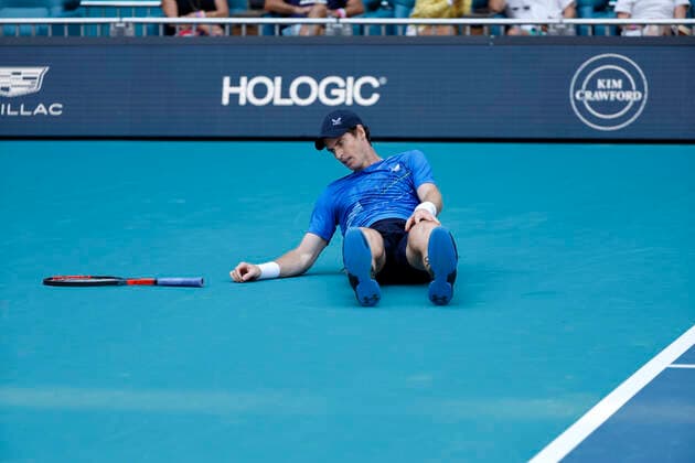 March 26, 2022, Miami Gardens, Florida, United States Of America: MIAMI GARDENS, FLORIDA - MARCH 26: Daniil Medvedev of Russia defeats Andy Murray of Great Britain in the second round of the men s singles at the Miami Open at the Hard Rock Stadium on March 26, 2022 in Miami Gardens, Florida....People: Andy Murray Miami Gardens USA - ZUMAs214 20220326_zda_s214_140 Copyright: xSMGx