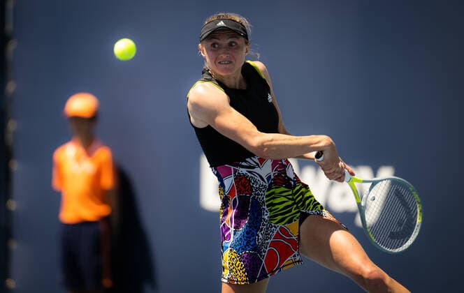 March 26, 2022, MIAMI, FLORIDA, UNITED STATES: Aliaksandra Sasnovich of Belarus in action during the third round of the 2022 Miami Open WTA, Tennis Damen 1000 tennis tournament against Irina-Camelia Begu of Romania MIAMI UNITED STATES - ZUMAa181 20220326_zaa_a181_237 Copyright: xRobxPrangex