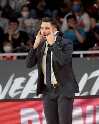 Crailsheims Trainer Sebastian GLEIM. Basketball, FC Bayern - Crailsheim, am 22.03.2022, Basketball Bundesliga, FC Bayern München Basketball - HARKO Merlins Crailsheim, Saison 20221-2022, in Muenchen, A U D I D O M E, Deutschland. Quelle Copyright Credit : Oryk HAIST