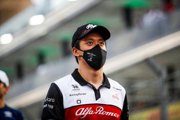 ZHOU Guanyu (chi), Alfa Romeo F1 Team ORLEN C42, portrait during the Formula 1 STC Saudi Arabian Grand Prix 2022, 2nd round of the 2022 FIA Formula One World Championship, WM, Weltmeisterschaft on the Jeddah Corniche Circuit, from March 25 to 27, 2022 in Jeddah, Saudi Arabia - F1 - SAUDI ARABIAN GRAND PRIX 2022 - RACE DPPI Panoramic  00122007__B2_9732.JPG_