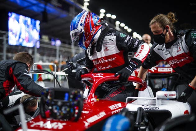 Starting grid, BOTTAS Valtteri (fin), Alfa Romeo F1 Team ORLEN C42, portrait during the Formula 1 STC Saudi Arabian Grand Prix 2022, 2nd round of the 2022 FIA Formula One World Championship, WM, Weltmeisterschaft on the Jeddah Corniche Circuit, from March 25 to 27, 2022 in Jeddah, Saudi Arabia - F1 - SAUDI ARABIAN GRAND PRIX 2022 - RACE DPPI Panoramic  00122007__B2_9923.JPG_