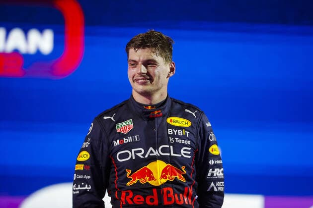 VERSTAPPEN Max (ned), Red Bull Racing RB18, podium during the Formula 1 STC Saudi Arabian Grand Prix 2022, 2nd round of the 2022 FIA Formula One World Championship, WM, Weltmeisterschaft on the Jeddah Corniche Circuit, from March 25 to 27, 2022 in Jeddah, Saudi Arabia - F1 - SAUDI ARABIAN GRAND PRIX 2022 - RACE DPPI Panoramic  00122007__V2_4896.JPG_