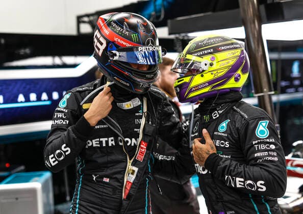 63 George Russell (GBR, Mercedes-AMG Petronas F1 Team), 44 Lewis Hamilton (GBR, Mercedes-AMG Petronas F1 Team), F1 Grand Prix of Saudi Arabia at Jeddah Corniche Circuit on March 27, 2022 in Jeddah, Saudi Arabia. (Photo by HOCH ZWEI) Jeddah Saudi Arabia