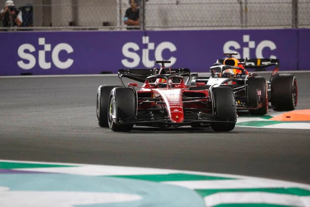 16 Charles Leclerc (MCO, Scuderia Ferrari), 1 Max Verstappen (NLD, Oracle Red Bull Racing), F1 Grand Prix of Saudi Arabia at Jeddah Corniche Circuit on March 27, 2022 in Jeddah, Saudi Arabia. (Photo by HOCH ZWEI) Jeddah Saudi Arabia