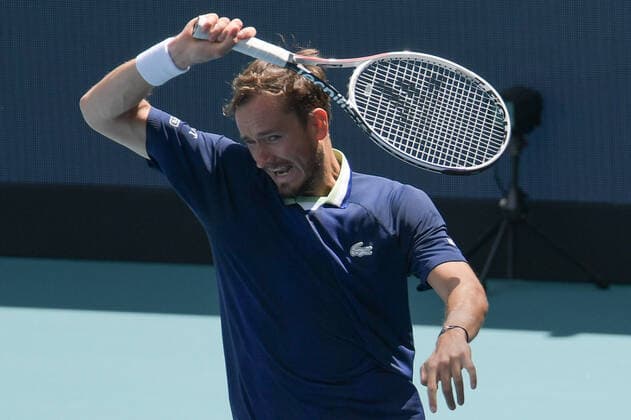 Daniil Medvedev (RUS) defeated Pedro Martinez (ESP) 6-3, 6-4, at the Miami Open being played at Hard Rock Stadium in Miami Gardens, Florida on March 28, 2022: Ã‚ Tennisclix CSM Miami Gardens USA - ZUMAc04_ 20220328_zaf_c04_010 Copyright: xKarlaxKinnex
