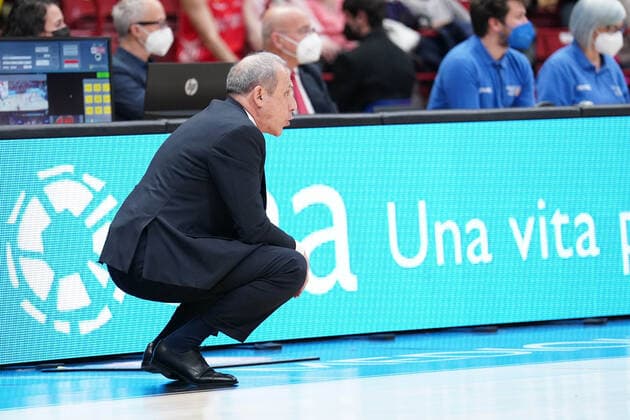Mandatory Credit: Photo by Simone Lucarelli LiveMedia Shutterstock (12873210a) Head Coach Ettore Messina (AX Armani Exchange Milan) Basketball Euroleague Championship A X Armani Exchange Milano vs Bayern Monaco, Mediolanum Forum, Milan, Italy - 29 Mar 2022 Basketball Euroleague Championship A X Armani Exchange Milano vs Bayern Monaco, Mediolanum Forum, Milan, Italy - 29 Mar 2022  Copyright: xSimonexLucarelli LiveMedia Shutterstockx 12873210a