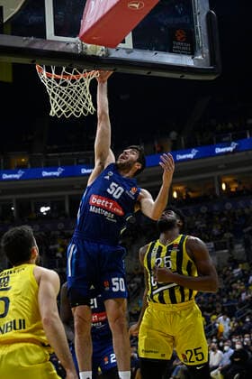 Jehvye Floyd (25) of Fenerbahce Beko Istanbul and Yovel Zoosman (50) of Alba Berlin in action during the Turkish Airlines EuroLeague Regular Season Round 21 match between Fenerbahce Beko Istanbul and Alba Berlin at Ulker Sports Arena in Istanbul, Turkey , on March 29, 2022 