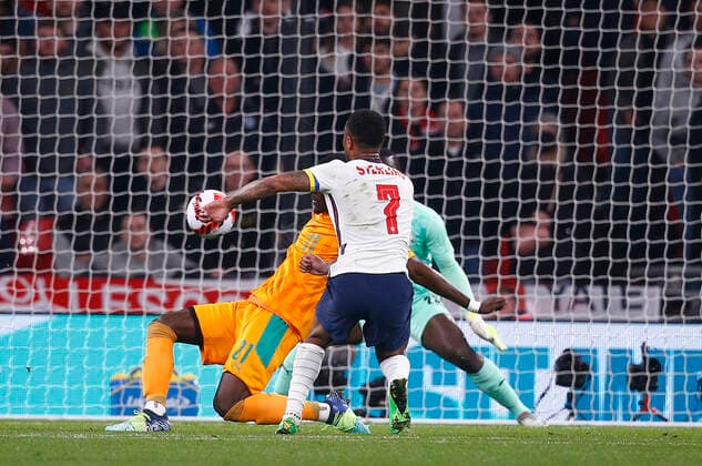 England v Ivory Coast International Friendly, Länderspiel, Nationalmannschaft Raheem Sterling of England shoots for goal during the International Friendly match at Wembley Stadium, London Content Not Available For UK Newspapers Copyright: xPaulxChestertonx FIL-16730-0092