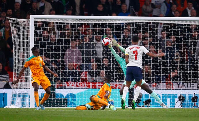 England v Ivory Coast International Friendly, Länderspiel, Nationalmannschaft Raheem Sterling of England shoots for goal during the International Friendly match at Wembley Stadium, London Content Not Available For UK Newspapers Copyright: xPaulxChestertonx FIL-16730-0093