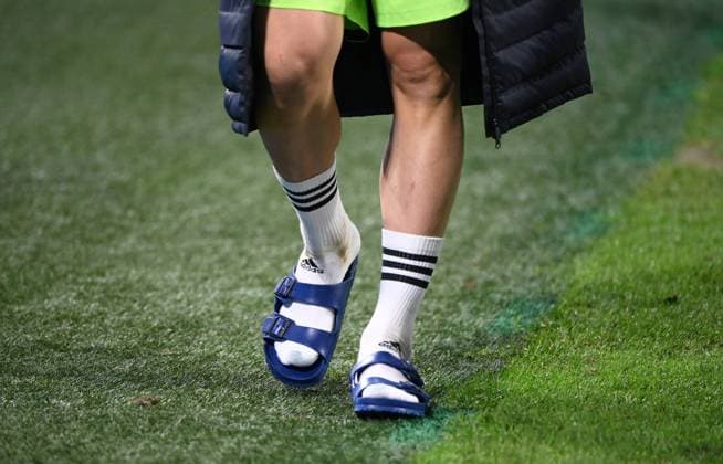 Fussball, Herren, Saison 2021 22, EM-Qualifikation, Test-Länderspiel in Amsterdam, Niederlande - Deutschland, Torhüter Manuel Neuer (Deutschland), Enttäuschung nach Abpfiff, 29.03. 2022, Copyright: xMatthiasxKochx