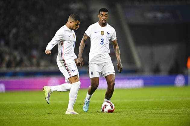 Fußball, Frankreich - Südafrika Presnel Kimpembe (Fra) Kylian MBappe (Fra) FOOTBALL : France vs Afrique du Sud - Match Amical - 29 03 2022 JBAutissier Panoramic 