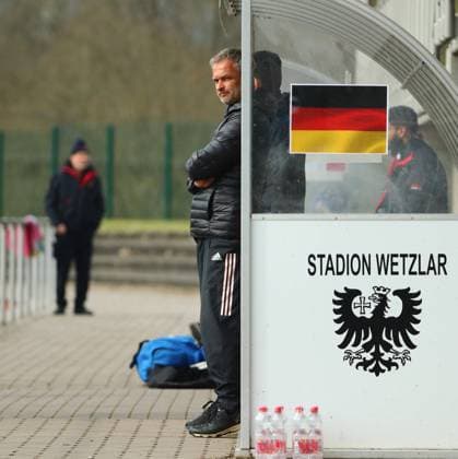 Trainer Christian Wueck (Deutschland) Deutschland vs Italien, Fussball, U16-Laenderspiel, 29.03.2022 DFB regulations prohibit any use of photographs as image sequences and or quasi-video. Deutschland vs Italien, Fussball, U16-Laenderspiel, 29.03.2022 Wetzlar Copyright: xEibner-Pressefotox EP_RWS